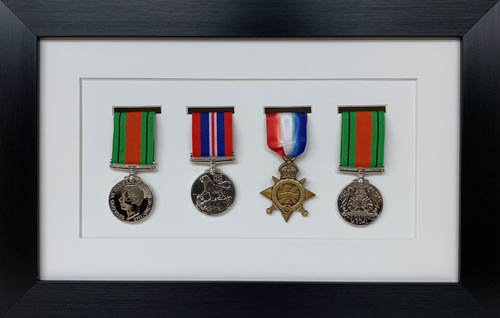 Military / War / Sports Medal 3D Box Picture Frame Fits Four Medal